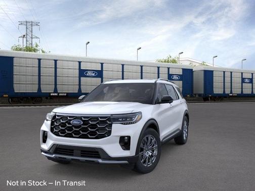 Star White 2026 Ford Explorer Platinum