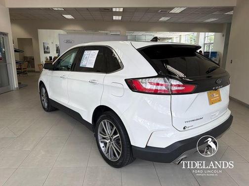 Star White 2023 Ford Edge Titanium