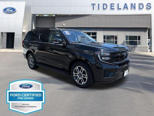 Black Metallic 2025 Ford Expedition Active