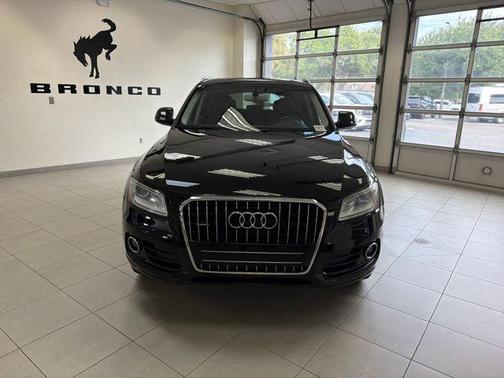 Brilliant Black 2017 Audi Q5 2.0T Premium Plus