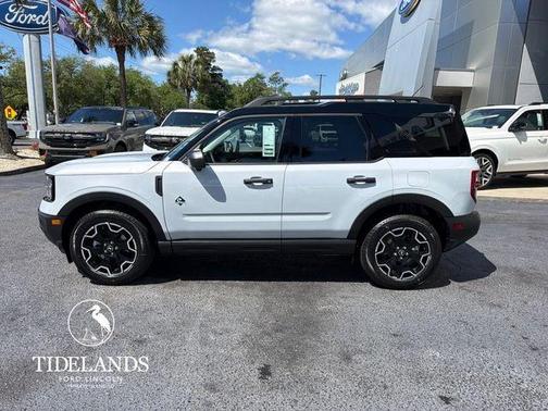 Space White Metallic 2026 Ford Bronco Sport Outer Banks