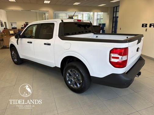 Oxford White 2026 Ford Maverick XLT