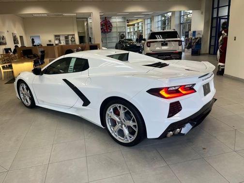 2022 Chevrolet Corvette Stingray w/2LT
