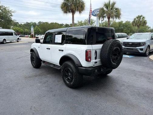Oxford White 2024 Ford Bronco Wildtrak