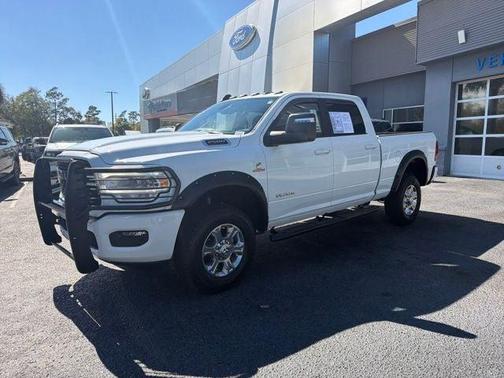 Bright White Clearcoat 2023 RAM 2500 Big Horn