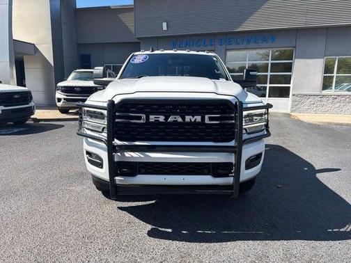 Bright White Clearcoat 2023 RAM 2500 Big Horn
