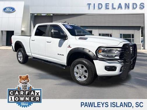 Bright White Clearcoat 2023 RAM 2500 Big Horn