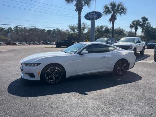 2024 Ford Mustang EcoBoost