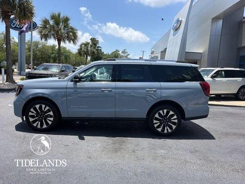 Glacier Gray Metallic 2026 Ford Expedition Platinum