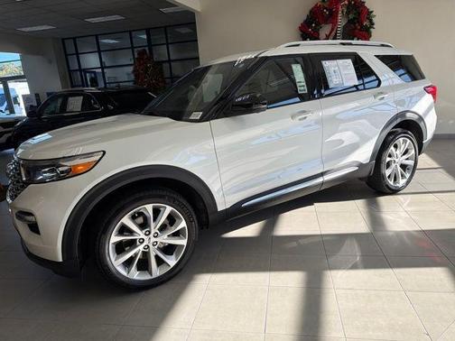 2022 Ford Explorer Platinum
