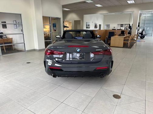 Gray Metallic 2025 BMW 430 i