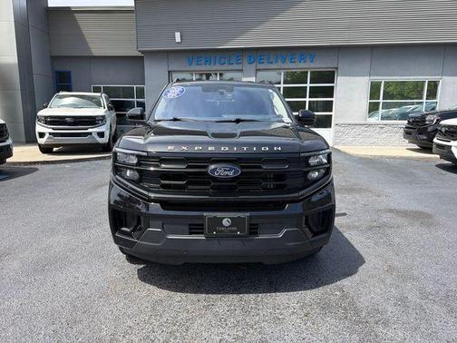 Agate Black Metallic 2025 Ford Expedition Active