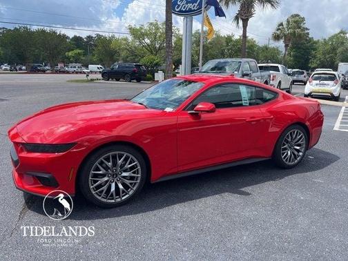 2025 Ford Mustang Premium