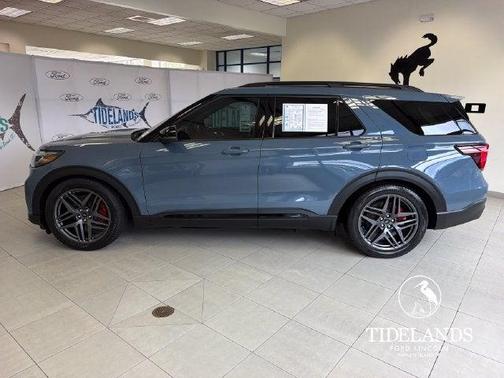 Vapor Blue 2025 Ford Explorer ST