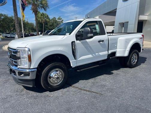 2025 Ford F-350 XLT DRW