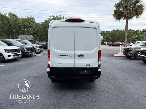Oxford White 2026 Ford Transit-250 148 WB Medium Roof Cargo