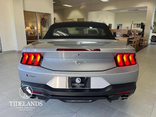 2026 Ford Mustang Premium