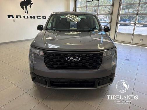 Carbonized Gray Metallic 2025 Ford Maverick XLT
