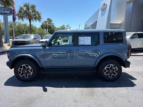 Azure Gray Metallic 2025 Ford Bronco Outer Banks