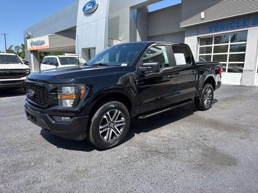 Black Metallic 2023 Ford F-150 XL
