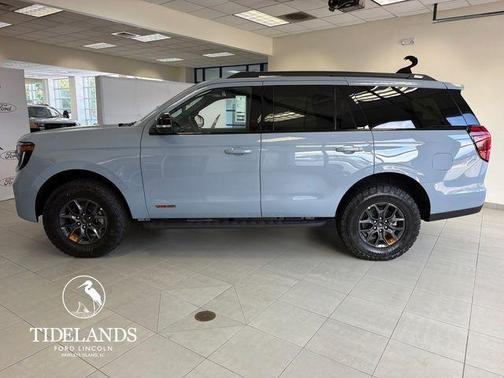 Glacier Gray Metallic 2026 Ford Expedition Tremor
