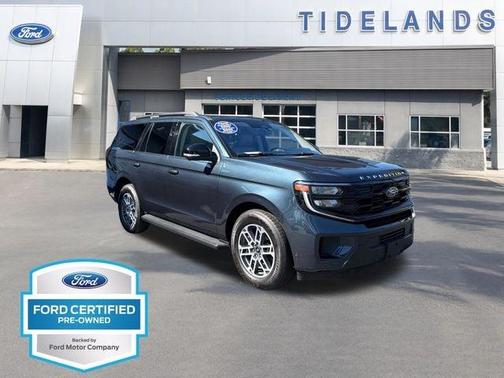 Blue Metallic 2025 Ford Expedition Active