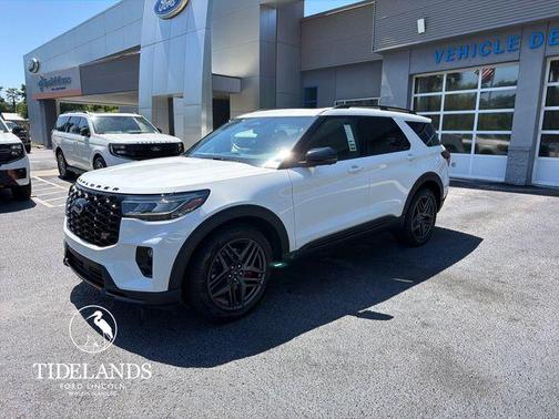 Star White 2026 Ford Explorer ST