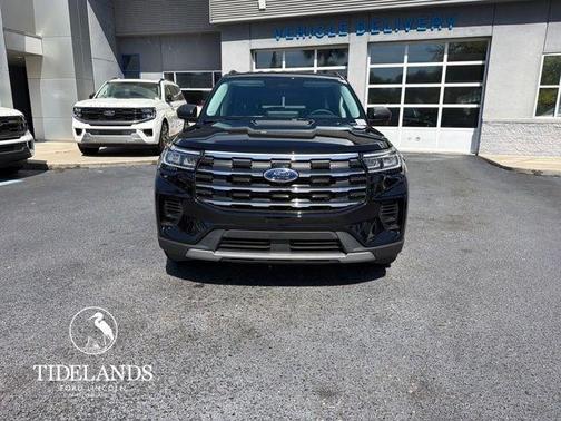 Agate Black Metallic 2026 Ford Explorer Active