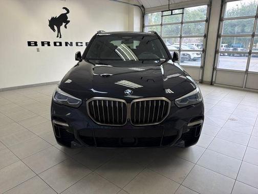Carbon Black Metallic 2022 BMW X5 M50i