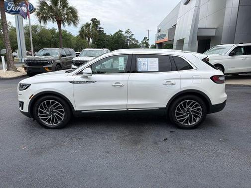 White Platinum Clearcoat Metallic 2019 Lincoln Nautilus Reserve