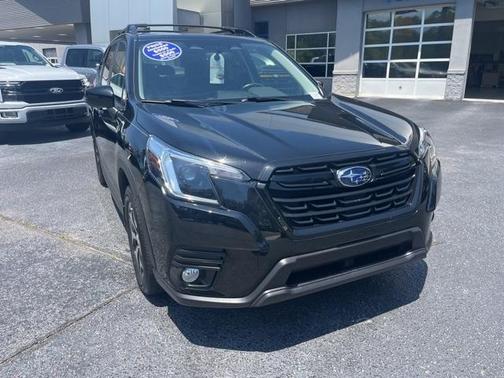 2022 Subaru Forester Premium