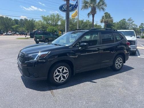 2022 Subaru Forester Premium