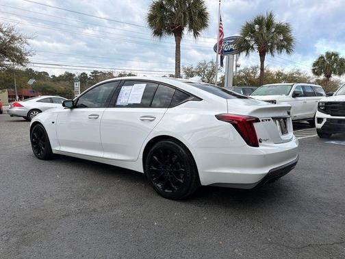 2022 Cadillac CT5 Premium Luxury RWD