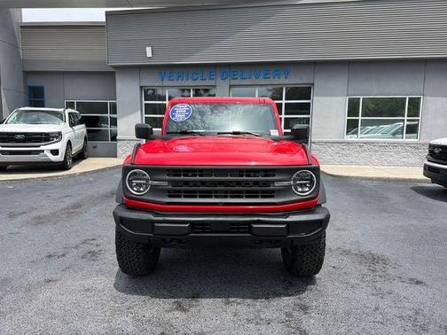 Race Red 2023 Ford Bronco Base