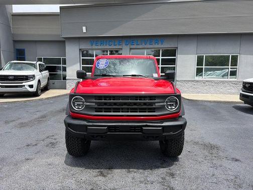 Race Red 2023 Ford Bronco Base