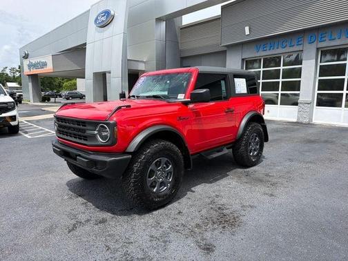 Race Red 2023 Ford Bronco Base