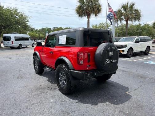 Race Red 2023 Ford Bronco Base