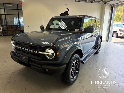 Azure Gray Metallic 2025 Ford Bronco Outer Banks