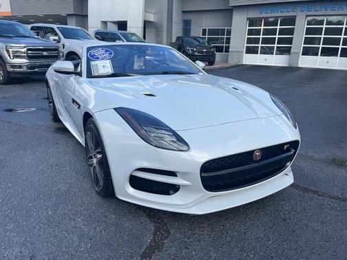 2018 Jaguar F-TYPE R