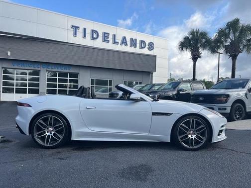 2018 Jaguar F-TYPE R
