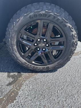 2022 Chevrolet Silverado 1500 Limited Custom Trail Boss