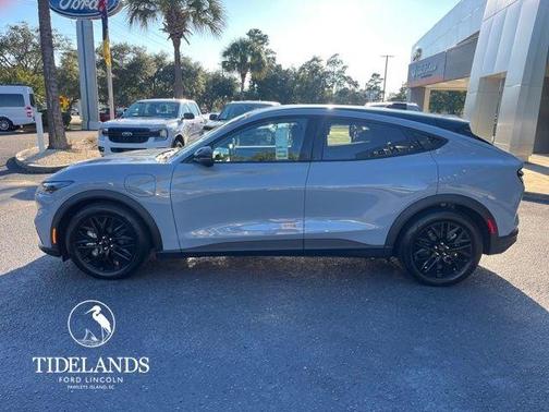 2025 Ford Mustang Mach-E Select