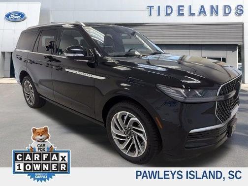 Infinite Black Metallic 2025 Lincoln Navigator Reserve