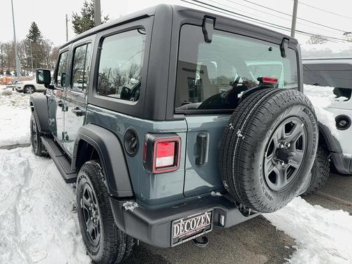 2026 Jeep Wrangler Sport