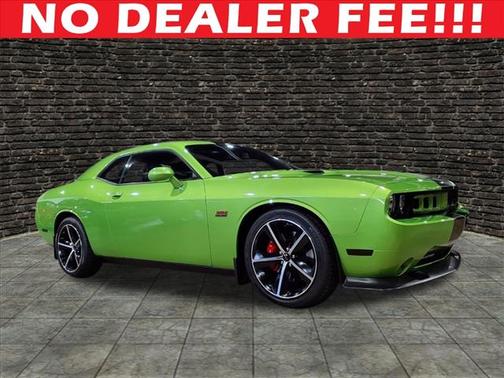 2011 Dodge Challenger SRT8