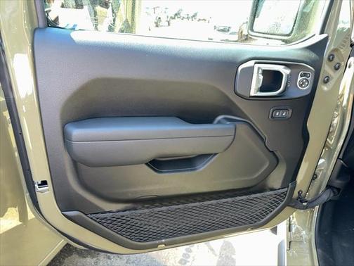 2025 Jeep Wrangler 4xe Willys