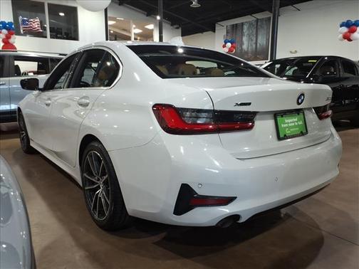 2021 BMW 330 i xDrive