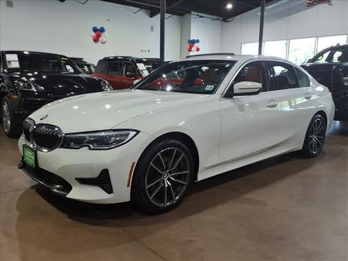 2021 BMW 330 i xDrive
