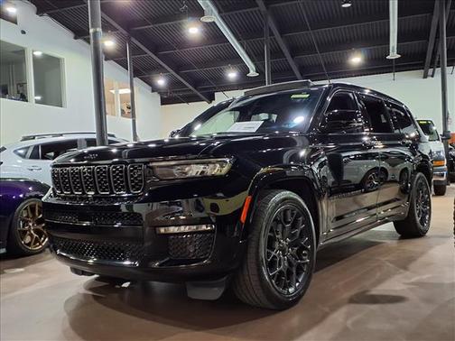 2023 Jeep Grand Cherokee L Summit Reserve