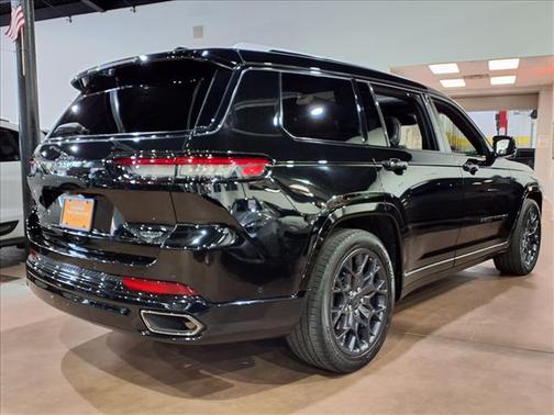 2023 Jeep Grand Cherokee L Summit Reserve